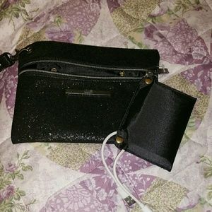 Jones New York wristlet cell phone charger